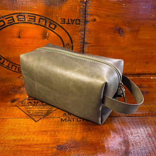 'Aurora' Leather Dopp Bag